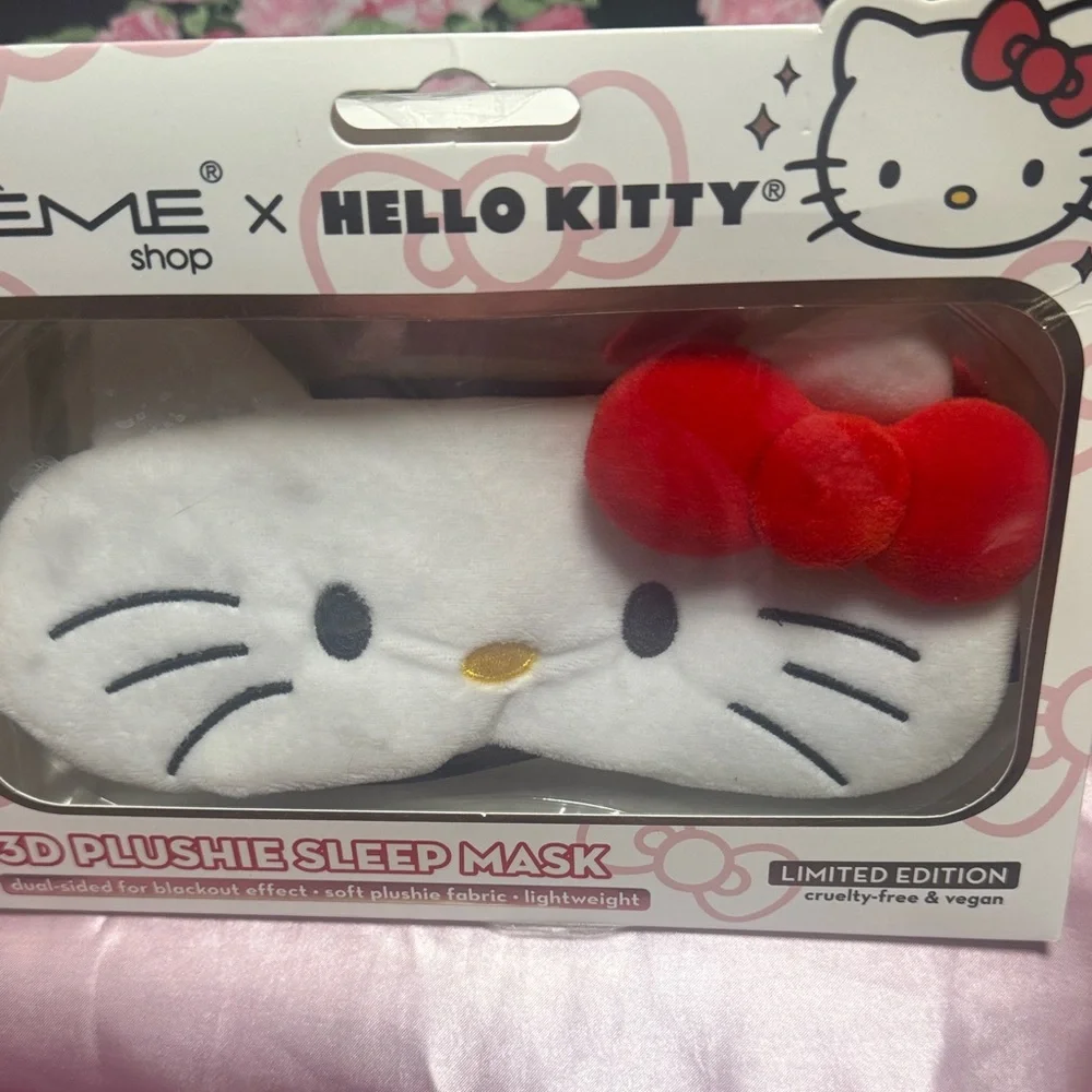 NEW Hello Kitty 3D Plushie Sleep Mask - White and Red